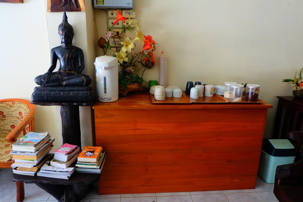 J-Safe Guesthouse Sukhothai Esterno foto